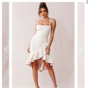 Selfie Leslie high-low ruffle dress NWT